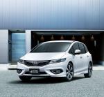 Honda Jade Hybrid 2015 года